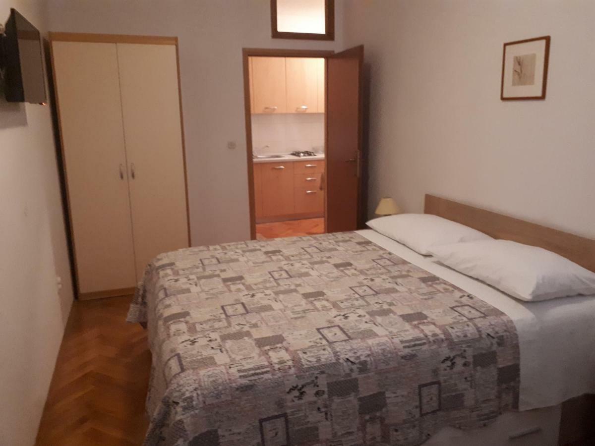 Lili Apartman Rovinj Kültér fotó